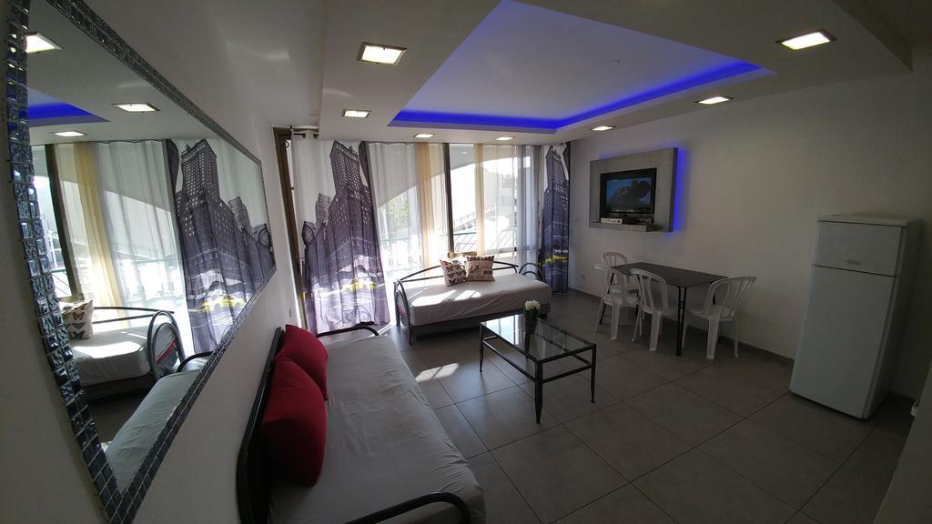 Avshalom Holiday Apartments Eilat Buitenkant foto