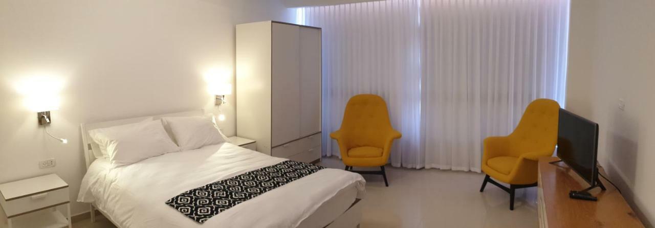 Avshalom Holiday Apartments Eilat Buitenkant foto