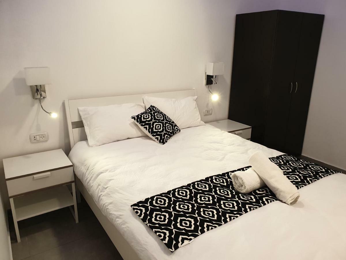 Avshalom Holiday Apartments Eilat Buitenkant foto
